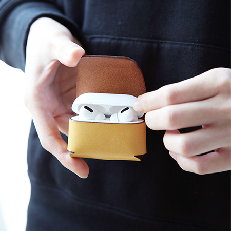 Leather Airpods Pro Case - TT / TTS