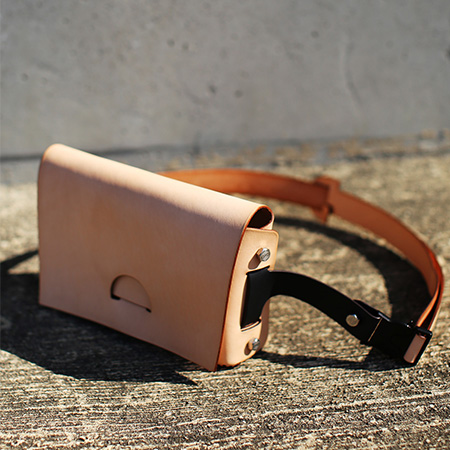 Clutch Bag With Wrist Strap - XS
